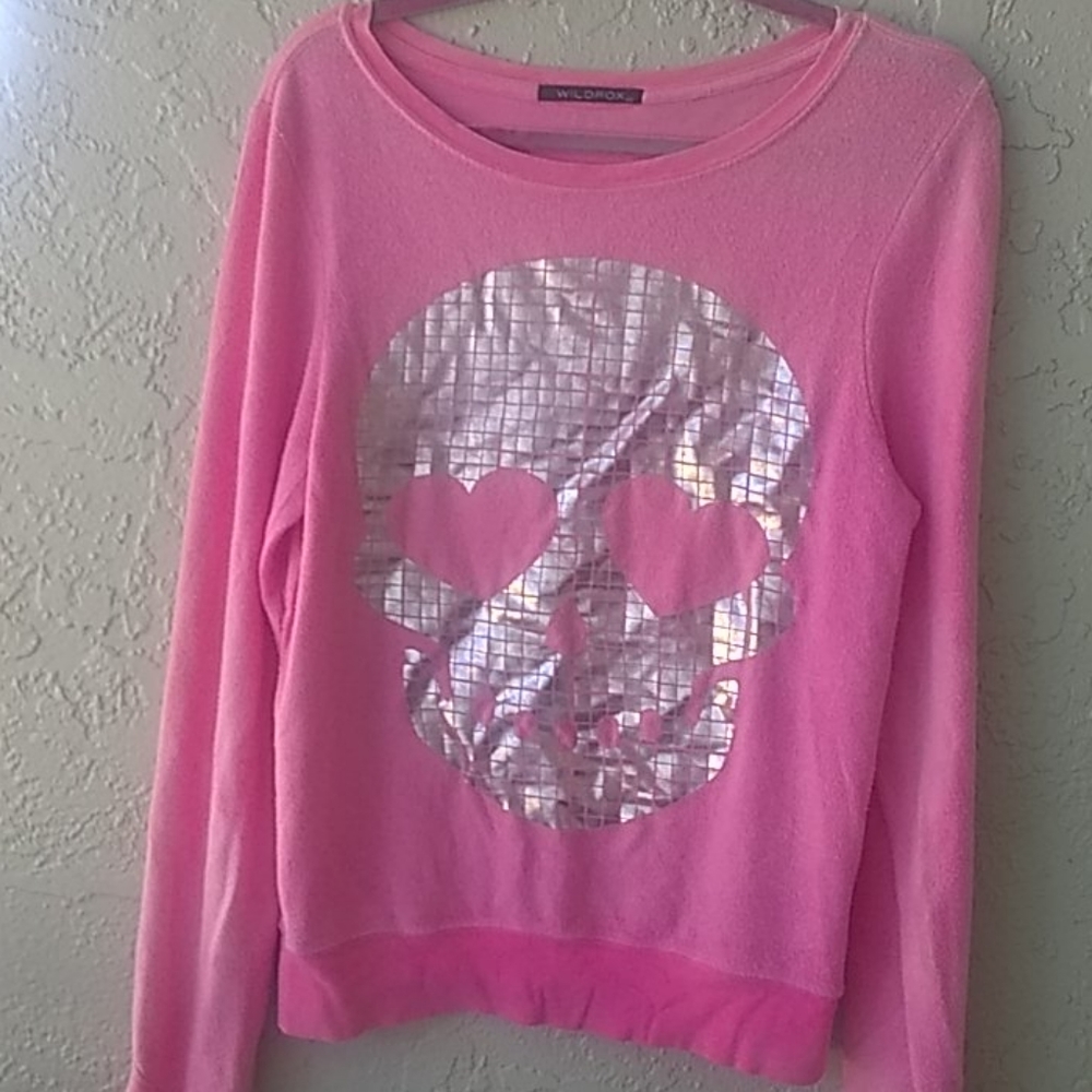 Wildfox pink top w/ silver skull